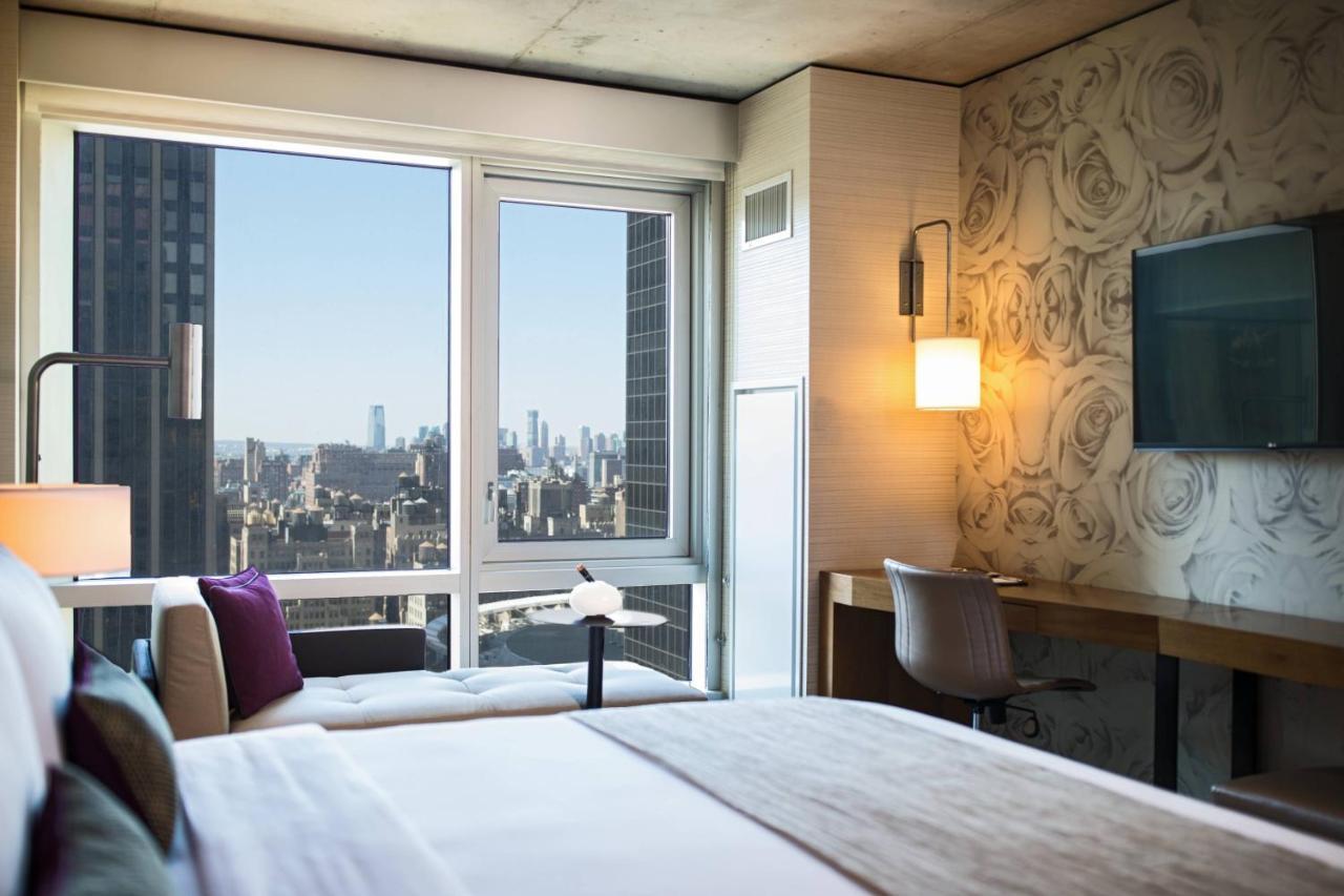 Renaissance New York Midtown Hotel Экстерьер фото