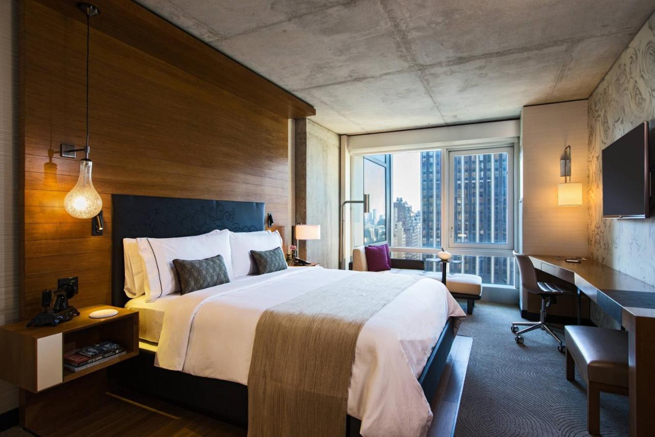 Renaissance New York Midtown Hotel Экстерьер фото
