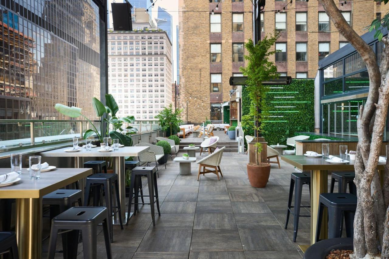 Renaissance New York Midtown Hotel Экстерьер фото