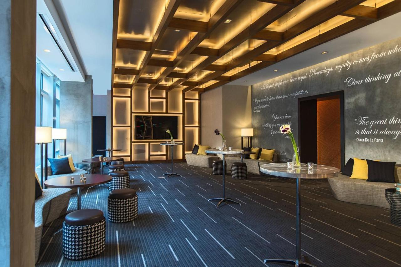 Renaissance New York Midtown Hotel Экстерьер фото